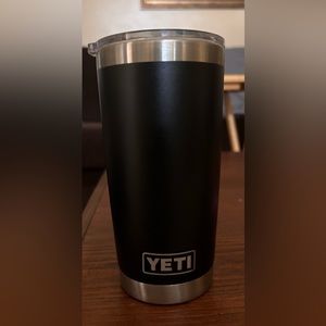 20 oz Yeti Rambler